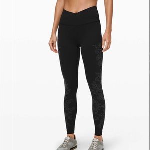 lululemon Everlux Always On HR Tight 28” Flocked Black Size 4 NWT